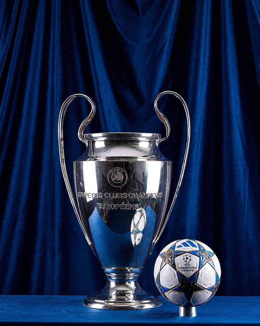 天空记者：国米在努力签下坎塞洛，巴萨暂无进展